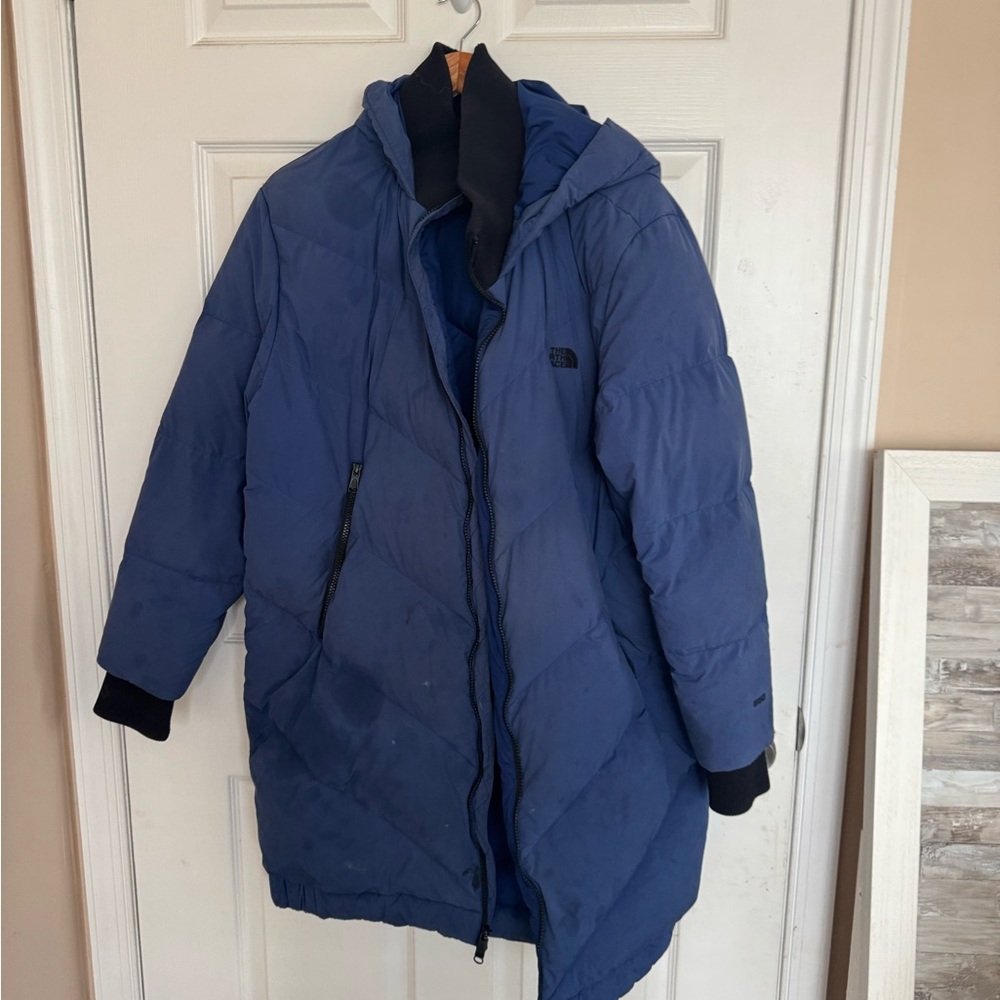 BLUE HOODED PUFFER COAT - Picture 6 of 6